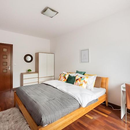 Wola Sunset Apartment Free Parking Warschau Buitenkant foto